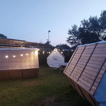 Nomad @Bloemenduin Koksijde 营地 科克赛德